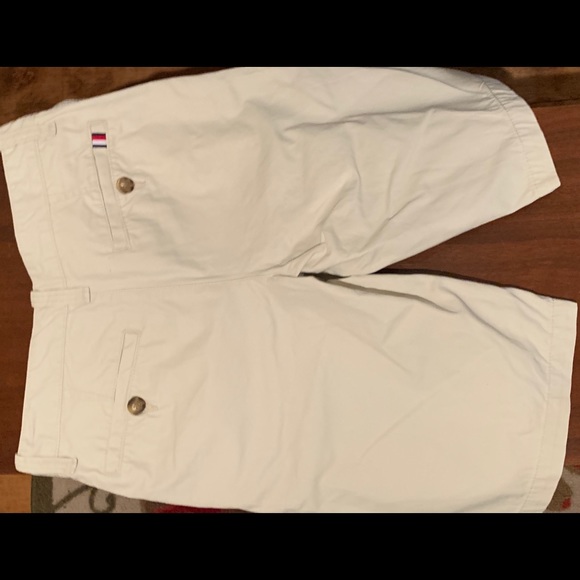 Tommy Hilfiger Size 18 Boy’s Shorts - Picture 1 of 2
